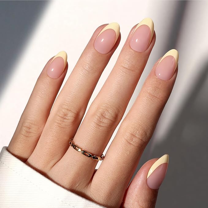 Beetles Yellow French Tips Press On Nails, 160 Pcs Pastel Spring Press On Nails Short Almond, Yellow Fake Nail Tips Soft Nail Gel False Nails Art DIY For Women