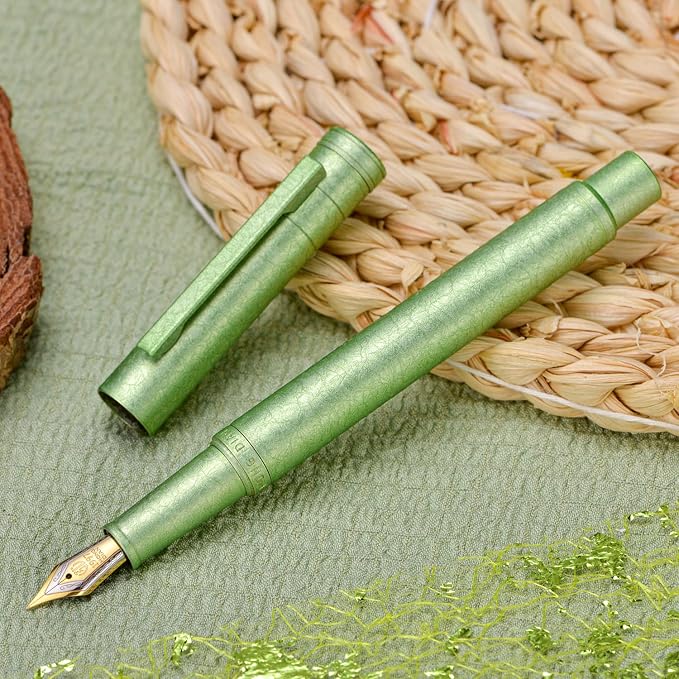 Hongdian 1851 Forest Fountain Pen Applegreen Ice Flowers, Blade Nib Classic Design Calligraphy Pen with Converter and Metal Pen Case
