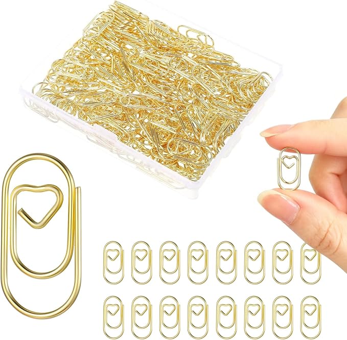 ADULLPONY 200Pcs Small Gold Heart Paper Clips - Mini Cute Metal Heart Shaped Paperclips for Office School Wedding Decorations Desk Organizer Supplies