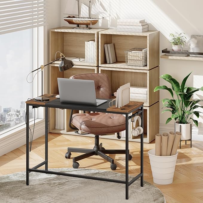 HOOBRO Computer Desk, Home Office Desk with Power Outlet, Modern Study Writing Desk with 3 Hooks for Study Room, Home Office, Sturdy and Stable, Easy to Assemble, Rustic Brown and Black BF41UDN01