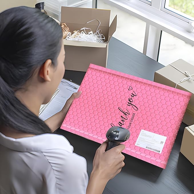 JinRuiKJ Bubble Mailers 8.5x12" 25 Pack, Padded Envelopes, Strong Adhesion Padded Mailers, Cushioning Padded Shipping Envelopes for Jewelry, Makeup - Pink