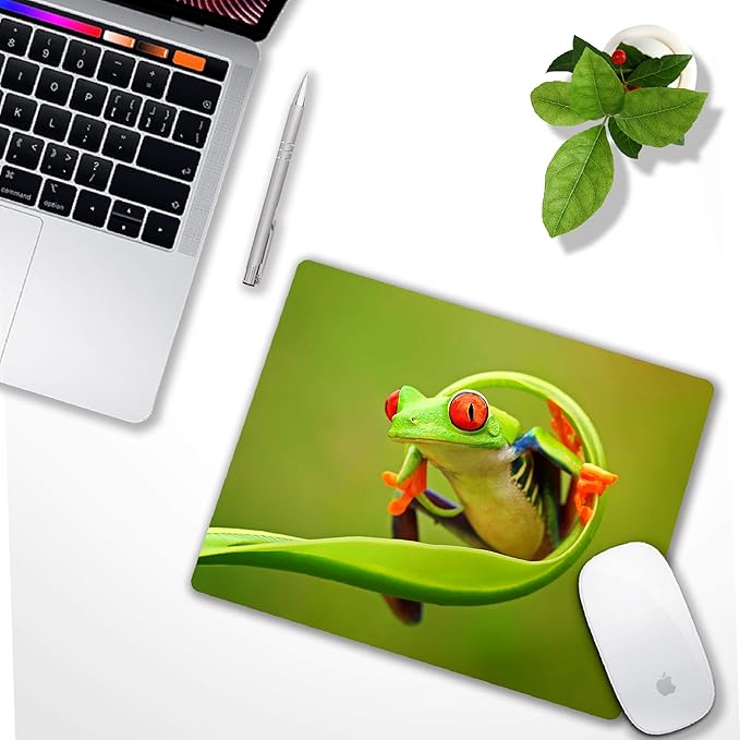Green Mouse Pad Cute Frog Design Computer Laptop Mouse Pad Kawaii Office Decoration with Anti-Slip Rubber Base Washable Small Mousepad 9.5 X 7.9 Inch