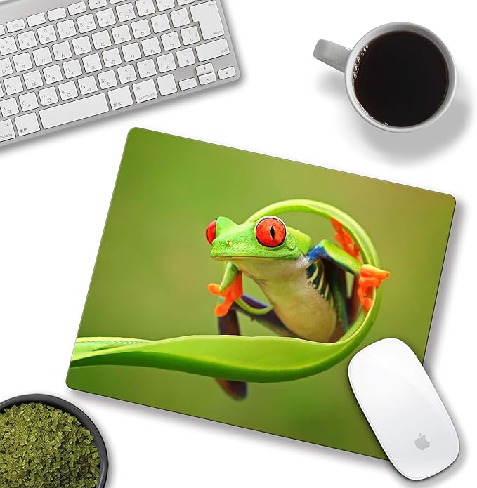 Green Mouse Pad Cute Frog Design Computer Laptop Mouse Pad Kawaii Office Decoration with Anti-Slip Rubber Base Washable Small Mousepad 9.5 X 7.9 Inch