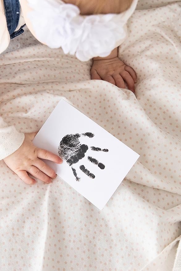 Pearhead Inkless Baby Hand and Footprint Kit — Mess Free Clean Touch Ink Pad for Newborn Keepsake, Zero Ink on Skin, Dog Nose & Paw Print Kit, Ideal New Mom Gift, 1 Ink Pad + 2 Art Cards