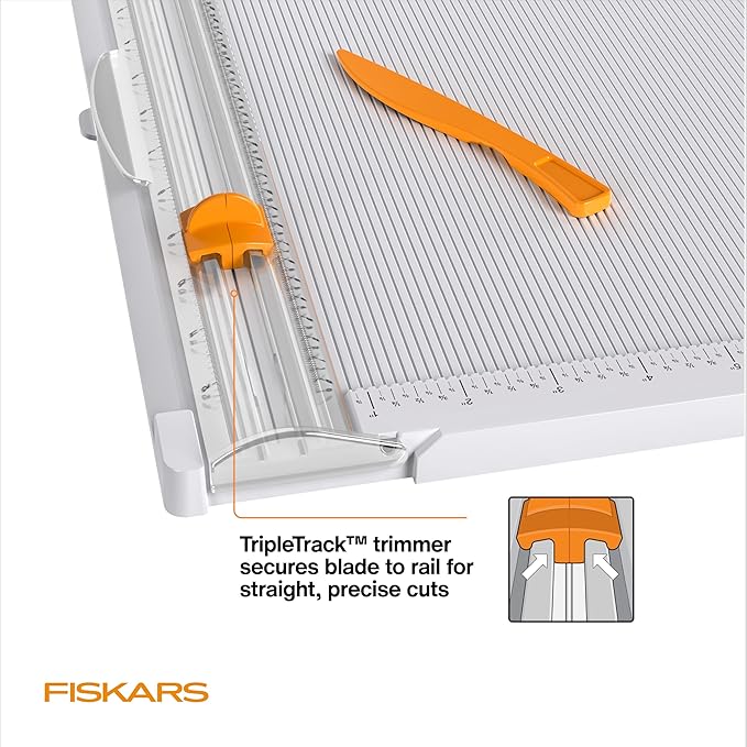 Fiskars 12" Trim & Score Board, TripleTrack System, Integrated Scoring Surface, Folding Design for Crafting and Travel