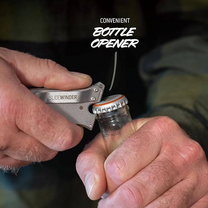 Outdoor Edge SlideWinder - Utility Knife Multitool with Standard Replaceable Razor Blade, Screwdrivers, Prybar, Bottle Opener and Pocket Clip with Locking Auto-Retracting Blade