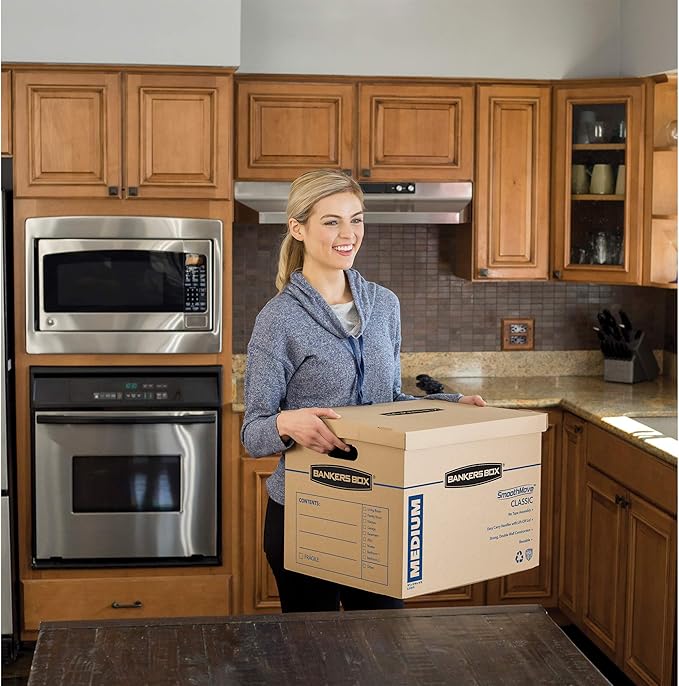 Bankers Box Medium Classic Moving Box 20 Pack, Reinforced Handles, Tape-Free Assembly, Box with Lid, 19-In x 14.5-In x 15.5-In (8817202)