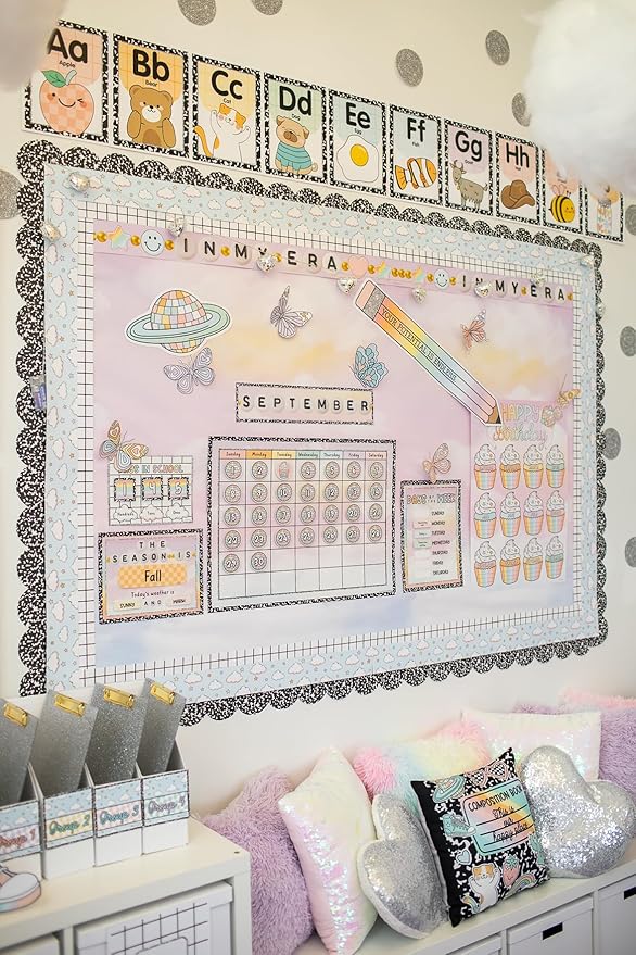 Fadeless Schoolgirl Style Bulletin Board Paper, Wildest Dreams, 47.25" x 25', 1 Roll