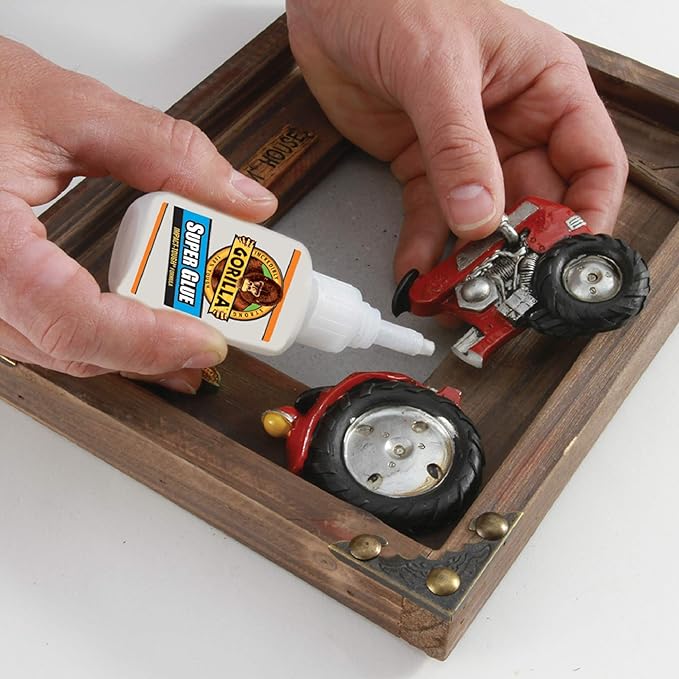 Gorilla Super Glue, Clear Glue, 20 Gram (Pack of 1) - All Purpose and Fast Setting for Projects and Repairs