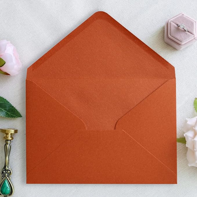 PONATIA 50 PCS/Pack A7 Envelopes, 5.25 x 7.25'' Burnt Orange 5x7 Envelopes, Perfect For Wedding Invitation Cards, Christmas Gift Cards Envelopes, Acrylic Invitations, Photos