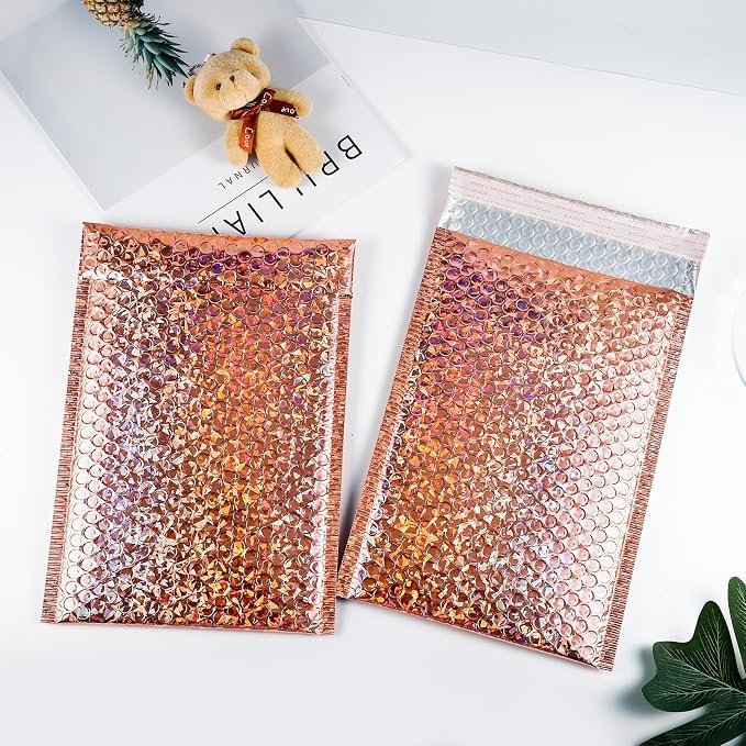 30Pcs Holographic Bubble Mailer,11x7In Cushion Envelope,Rose Gold | Metallic Mailing Envelopes Bubble Padded, Waterproof Self Sealing Poly Padded Envelope for Shipping Mailing Packing