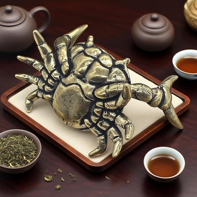 Crab Pen Holder,Brass Crabs Figurine,Funny Weightlifting Crabs Desk Pen Stand,Creative Crab Tea Pet,Gold Animal Decor for Office Home Display Bookshelf Decorations (2)